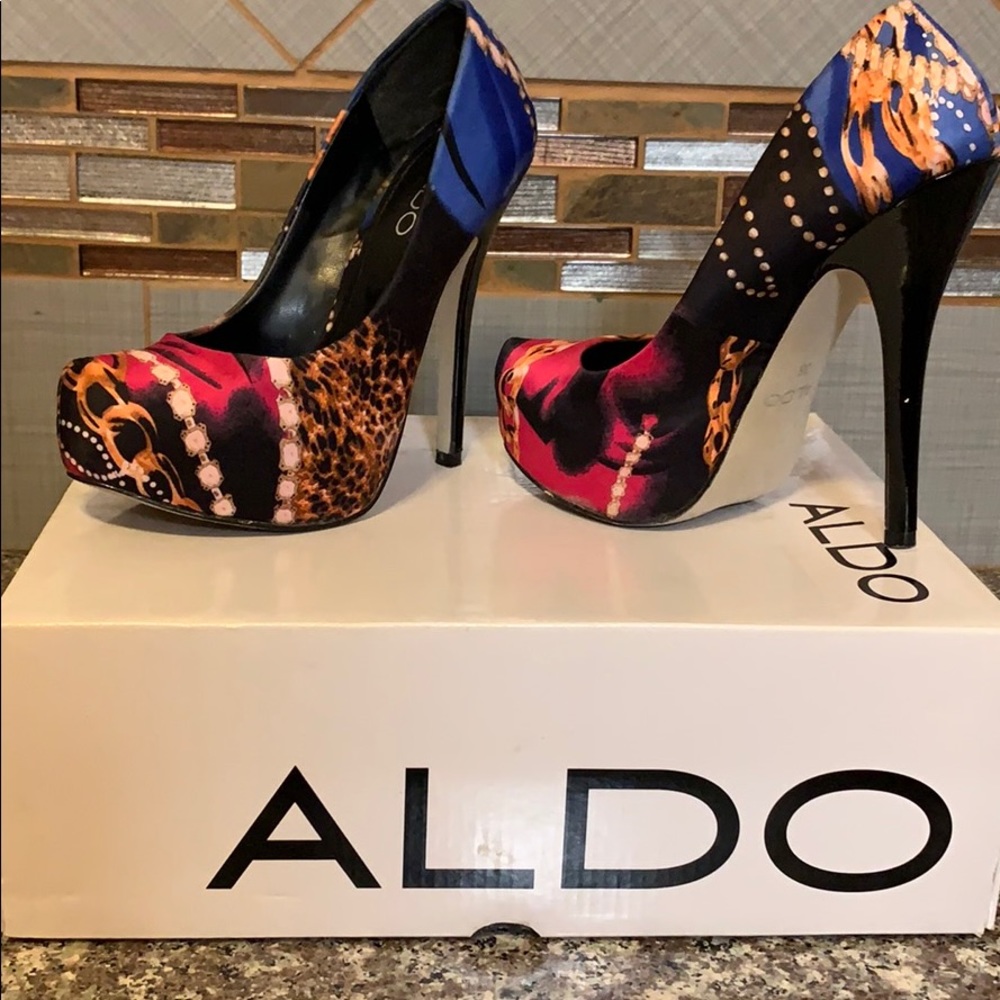 Aldo heels size 35b